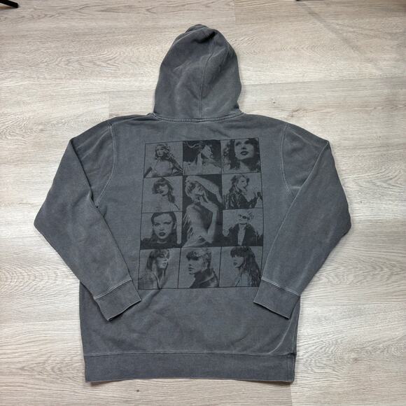 Taylor Swift The Eras Tour Oversized Hoodie Women's Large - Picture 3 of 10